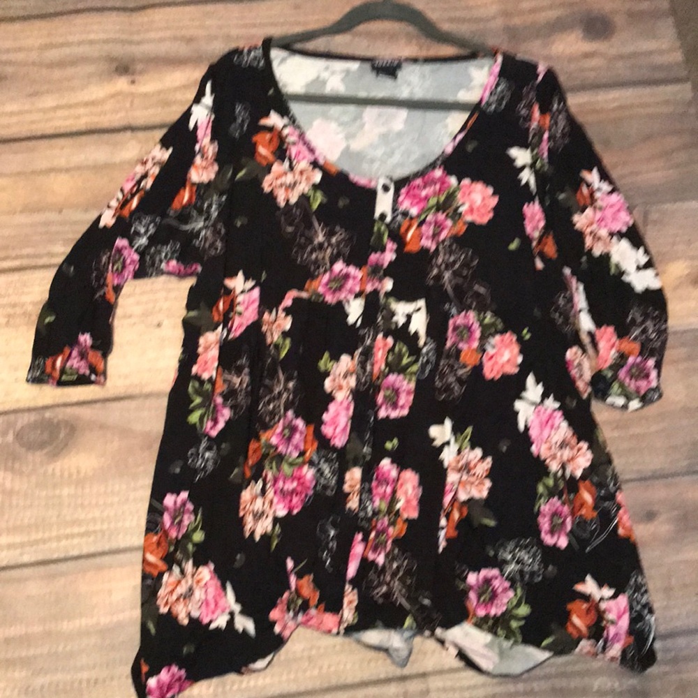 Torrid plus floral babydoll top